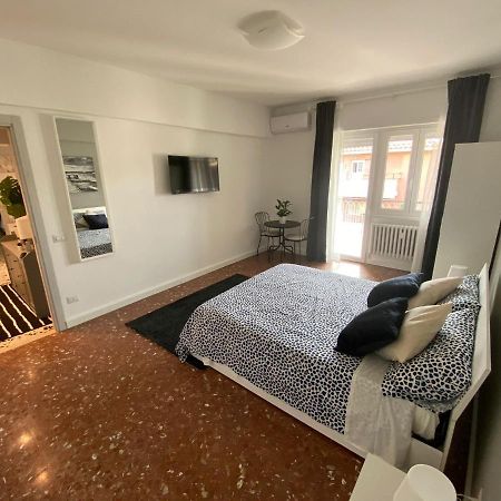 Готель Ytha Housse Roma Centro Екстер'єр фото